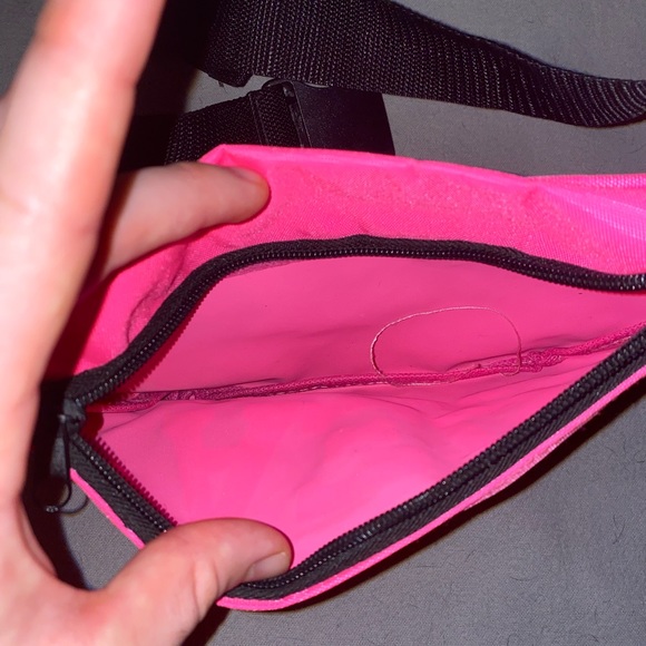 Texas State University alpha xi delta pink fanny pack - Picture 2 of 3